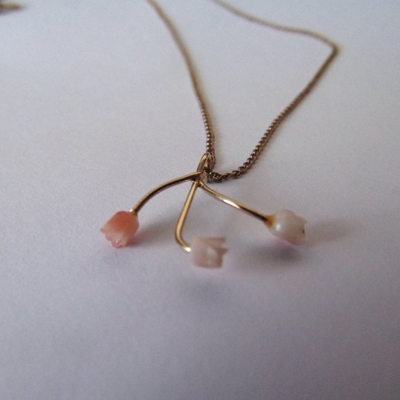 CORAL  NECKLACE - Picture 2 of 5